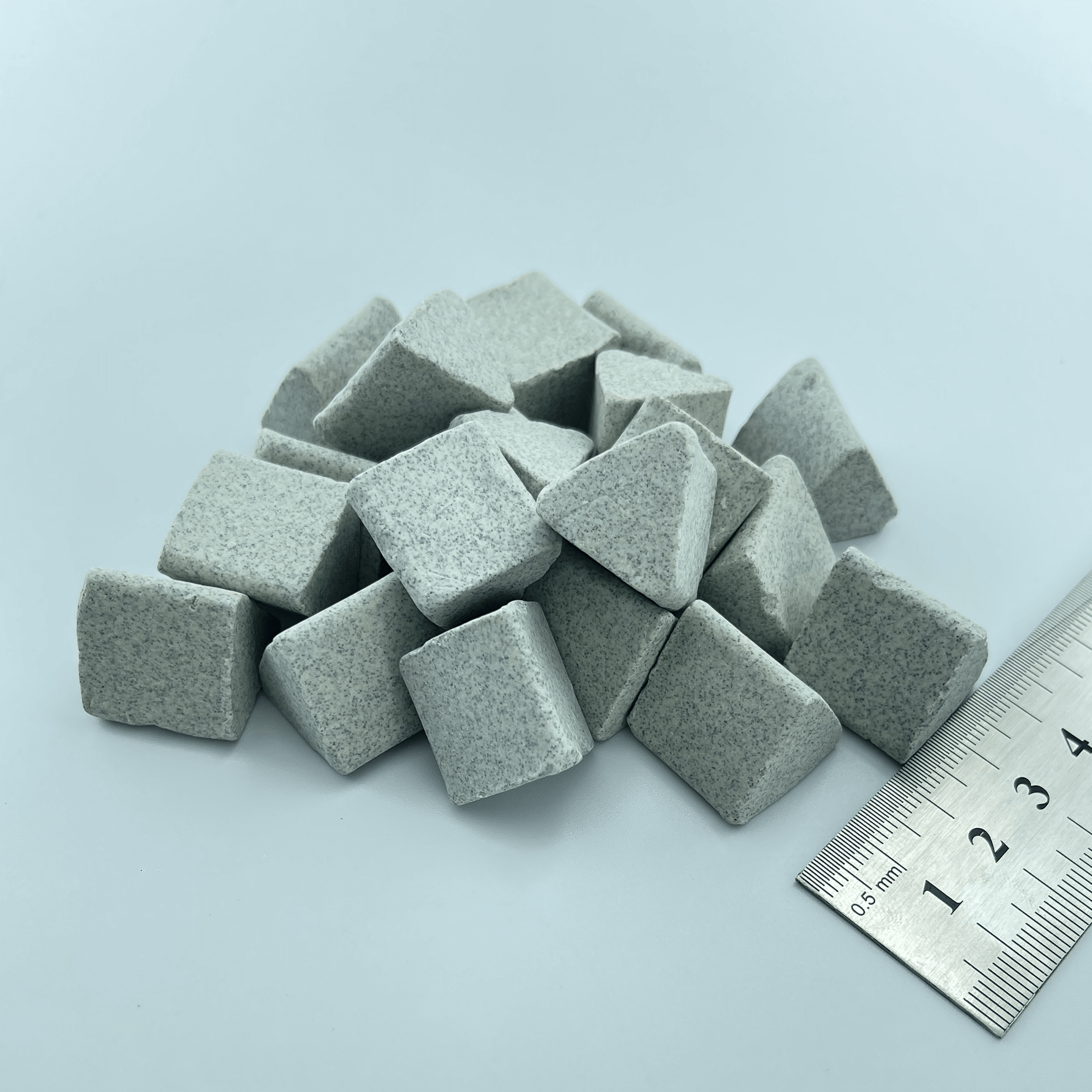 Наповнювач для віброгалтовки керамічний TR 15x15 мм